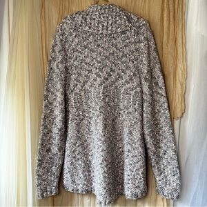 Lane Bryant Multi-colored turtleneck sweater size 14/16